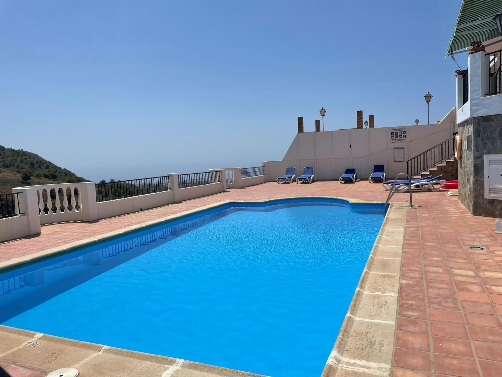 Precioso Apartamento De Dos Plantas Con Vistas Frigiliana Extérieur photo