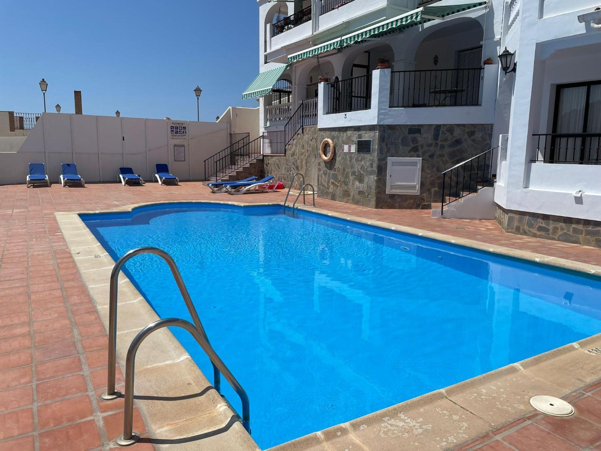 Precioso Apartamento De Dos Plantas Con Vistas Frigiliana Extérieur photo